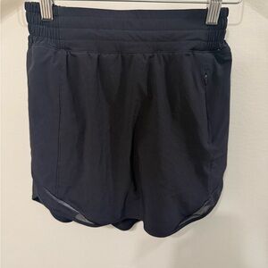 Lululemon black hottie hot skirt